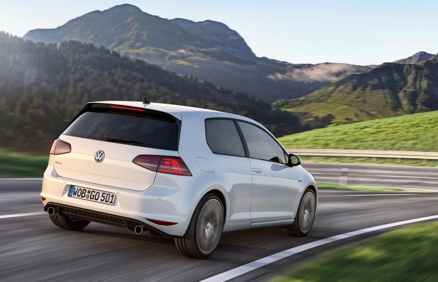  Volkswagen Golf GTi 2013 года  (фото 3 из 5)